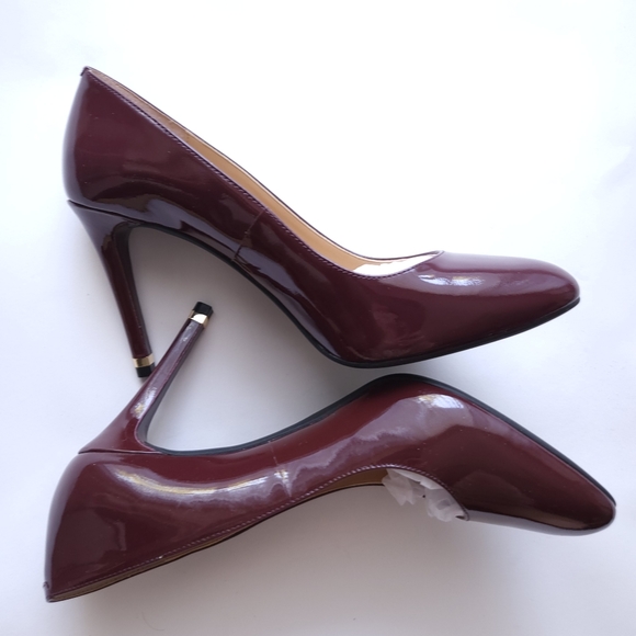 NWOT MICHAEL Michael Kors Ashby Flex Pumps - Picture 7 of 16